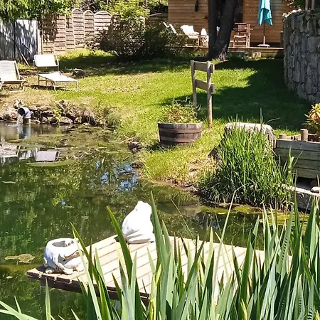 Camping Coccinelle Domaine De La Mamounette *